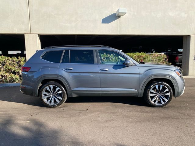 2022 Volkswagen Atlas 3.6L V6 SE Technology