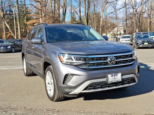 2022 Volkswagen Atlas 3.6L V6 SE Technology