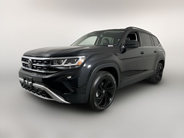 2022 Volkswagen Atlas 3.6L V6 SE Technology