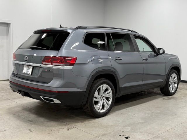 2022 Volkswagen Atlas 3.6L V6 SE Technology