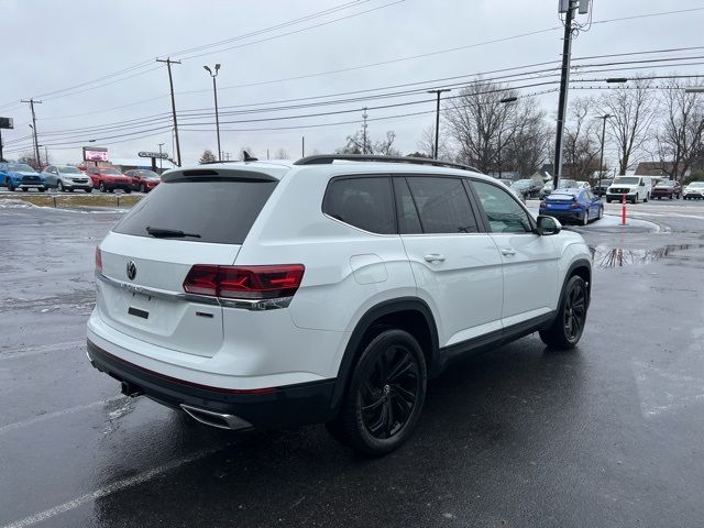 2022 Volkswagen Atlas 3.6L V6 SE Technology