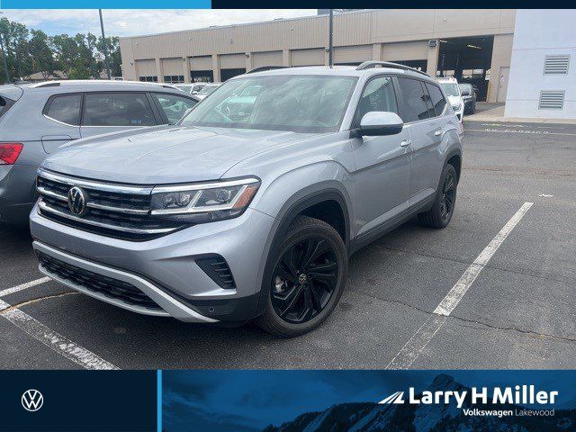 2022 Volkswagen Atlas 3.6L V6 SE Technology