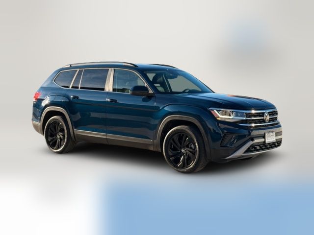 2022 Volkswagen Atlas 3.6L V6 SE Technology