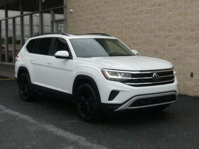 2022 Volkswagen Atlas 3.6L V6 SE Technology