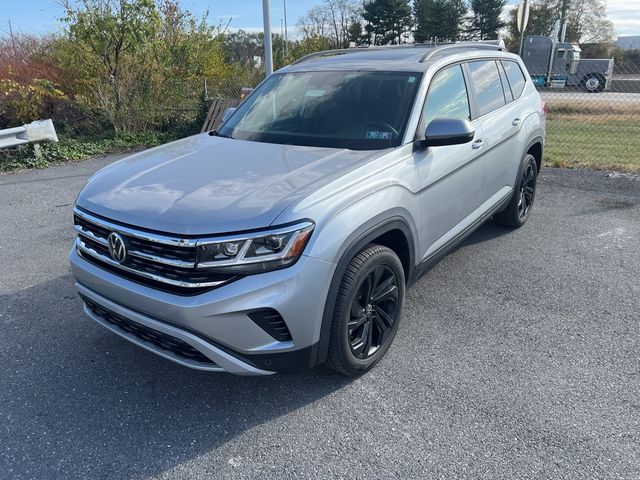 2022 Volkswagen Atlas 3.6L V6 SE Technology