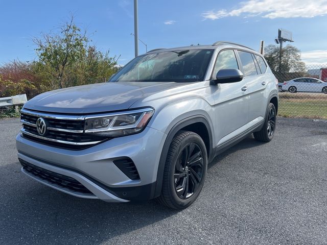 2022 Volkswagen Atlas 3.6L V6 SE Technology