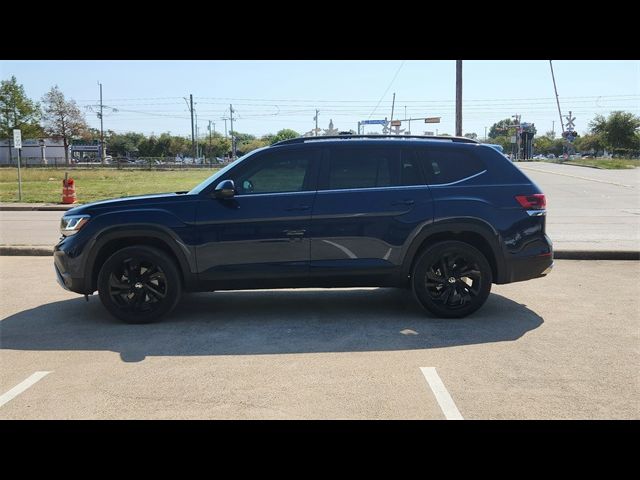 2022 Volkswagen Atlas 3.6L V6 SE Technology