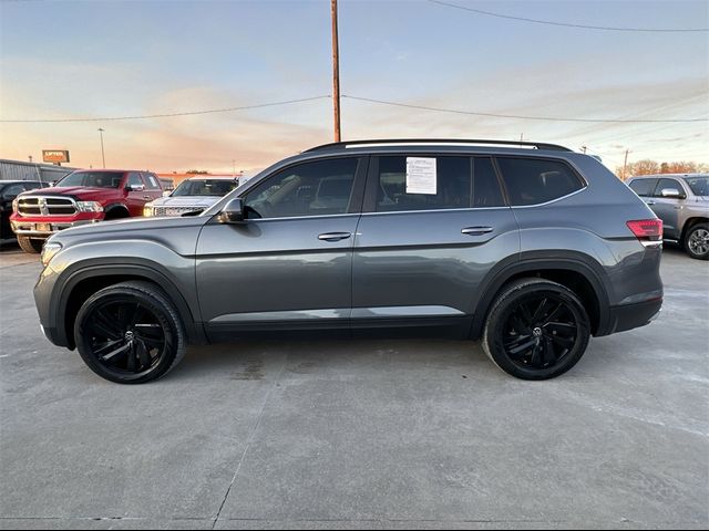 2022 Volkswagen Atlas 3.6L V6 SE Technology