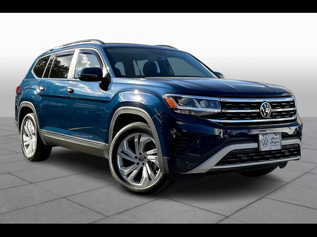 2022 Volkswagen Atlas 3.6L V6 SE Technology