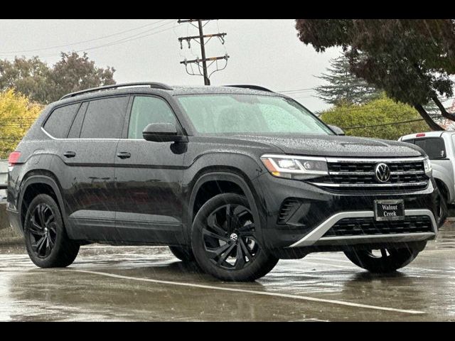 2022 Volkswagen Atlas 3.6L V6 SE Technology