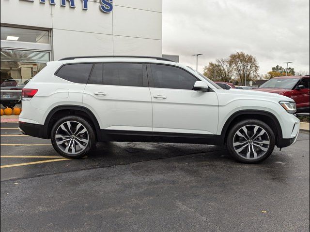 2022 Volkswagen Atlas 3.6L V6 SE Technology