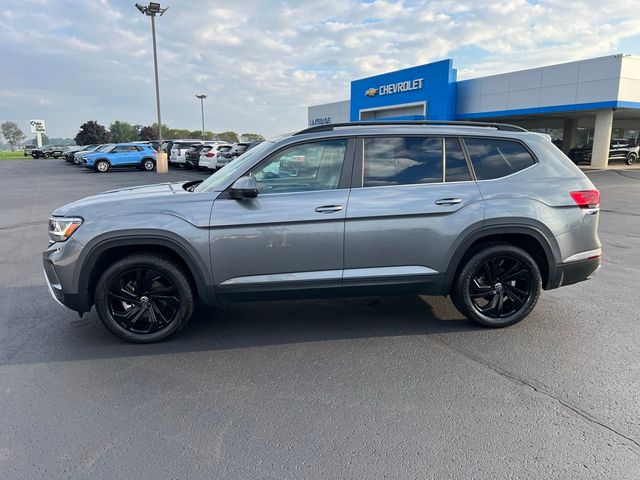 2022 Volkswagen Atlas 3.6L V6 SE Technology