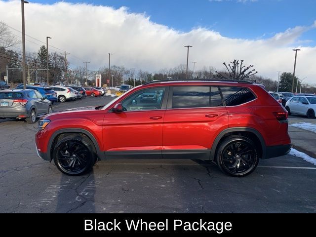 2022 Volkswagen Atlas 3.6L V6 SE Technology