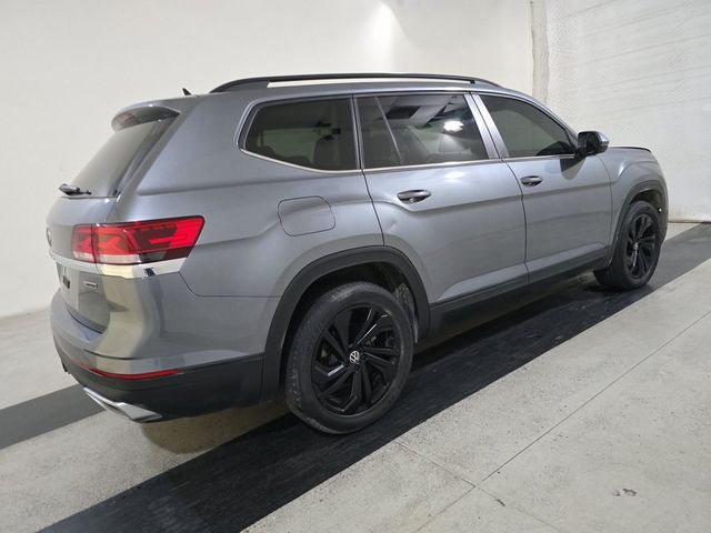 2022 Volkswagen Atlas 3.6L V6 SE Technology