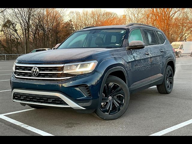 2022 Volkswagen Atlas 3.6L V6 SE Technology