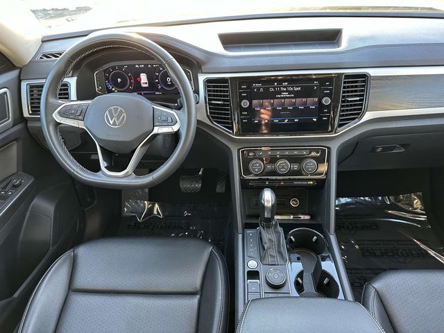 2022 Volkswagen Atlas 3.6L V6 SE Technology