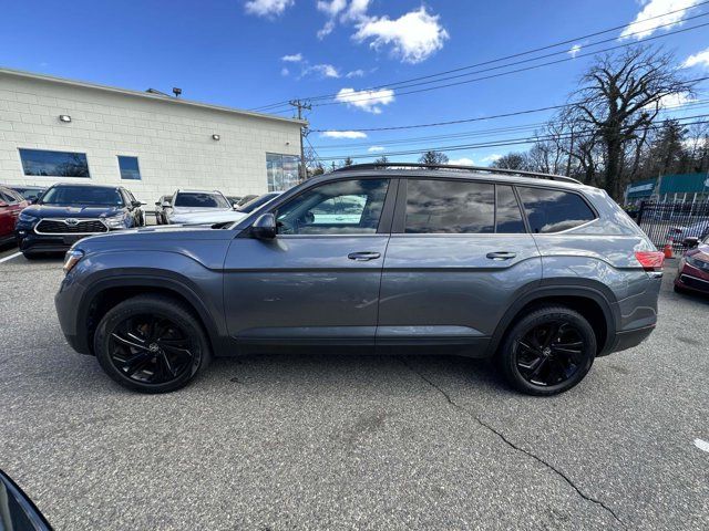 2022 Volkswagen Atlas 3.6L V6 SE Technology