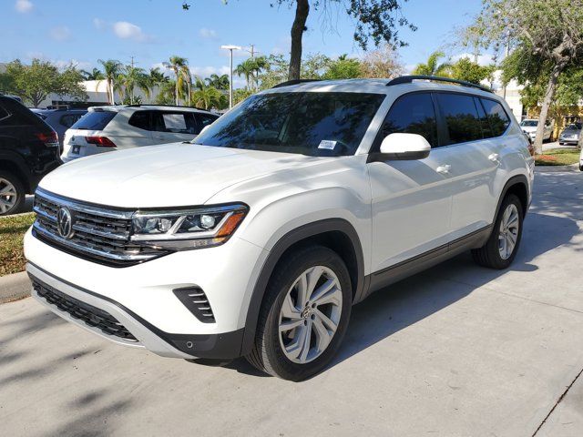 2022 Volkswagen Atlas 3.6L V6 SE Technology