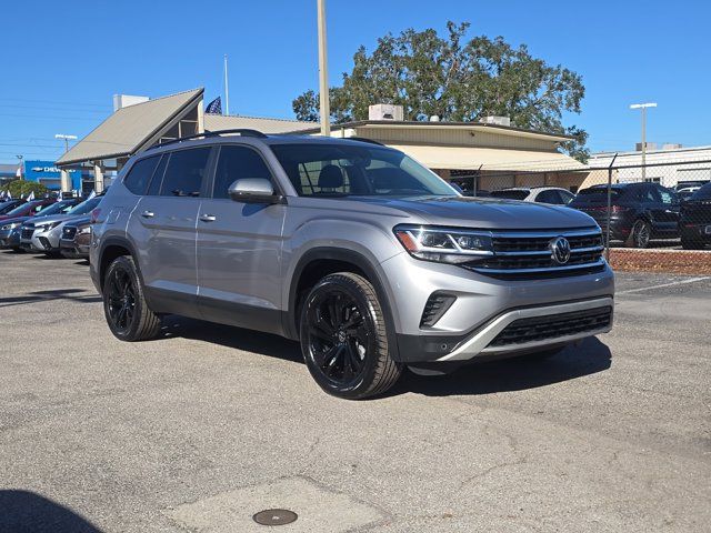 2022 Volkswagen Atlas 3.6L V6 SE Technology