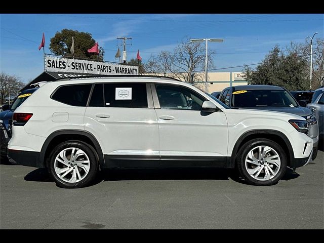 2022 Volkswagen Atlas 3.6L V6 SE Technology