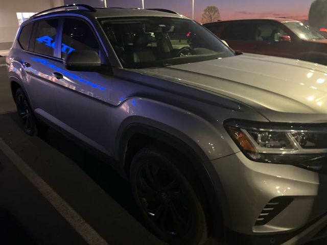 2022 Volkswagen Atlas 3.6L V6 SE Technology