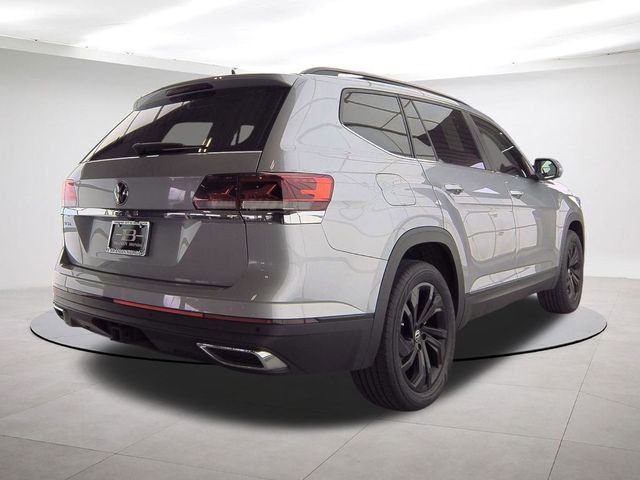 2022 Volkswagen Atlas 3.6L V6 SE Technology