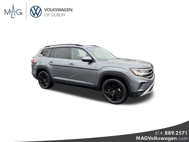 2022 Volkswagen Atlas 3.6L V6 SE Technology