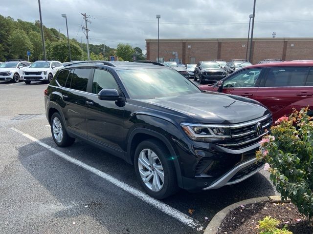 2022 Volkswagen Atlas 3.6L V6 SE Technology