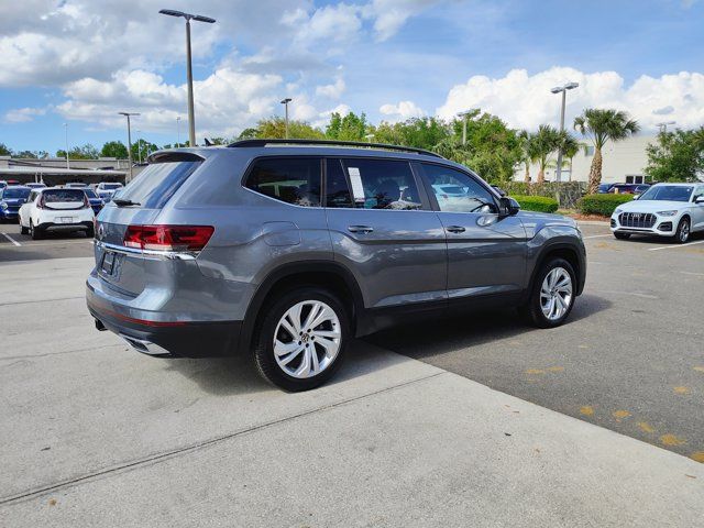 2022 Volkswagen Atlas 3.6L V6 SE Technology