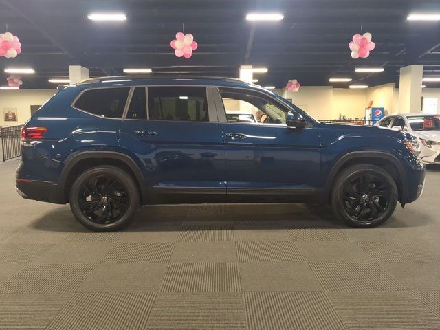 2022 Volkswagen Atlas 3.6L V6 SE Technology