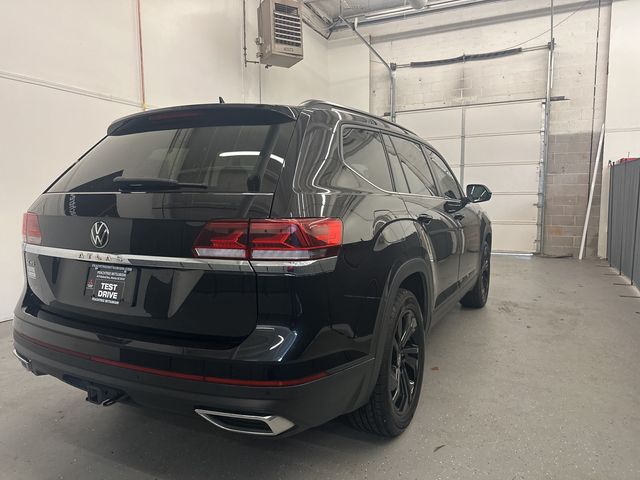 2022 Volkswagen Atlas 3.6L V6 SE Technology