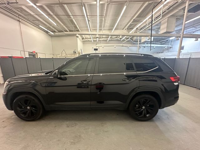 2022 Volkswagen Atlas 3.6L V6 SE Technology