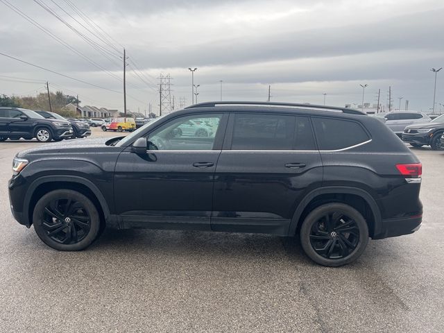 2022 Volkswagen Atlas 3.6L V6 SE Technology