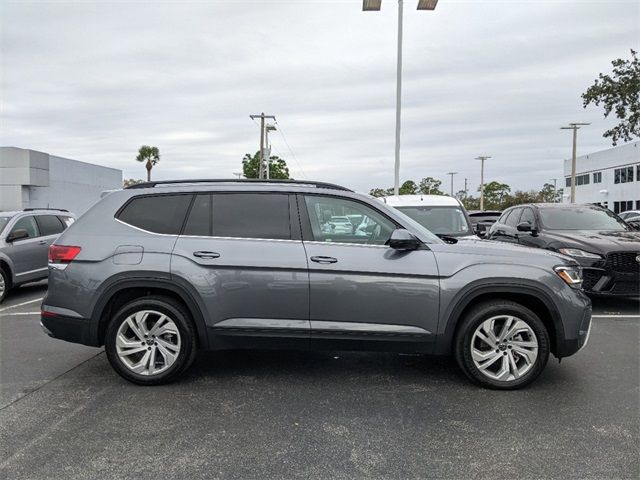 2022 Volkswagen Atlas 3.6L V6 SE Technology