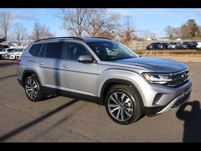 2022 Volkswagen Atlas 3.6L V6 SE Technology