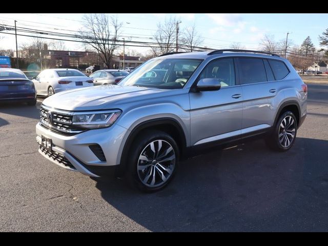 2022 Volkswagen Atlas 3.6L V6 SE Technology