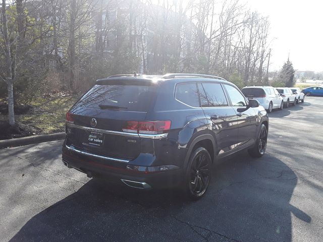 2022 Volkswagen Atlas 3.6L V6 SE Technology