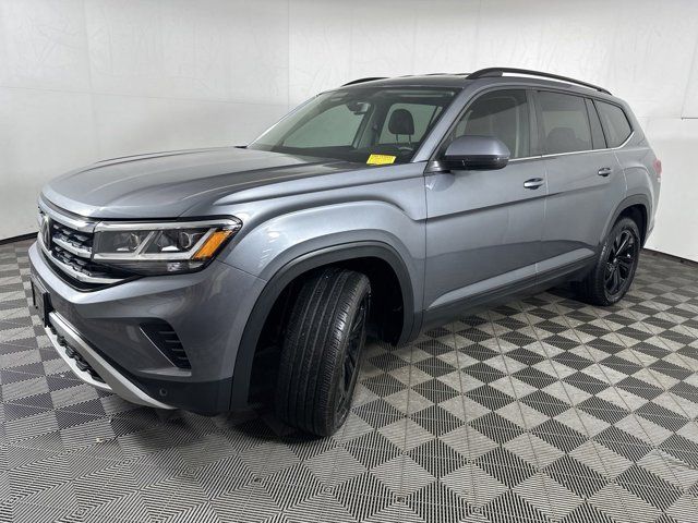 2022 Volkswagen Atlas 3.6L V6 SE Technology