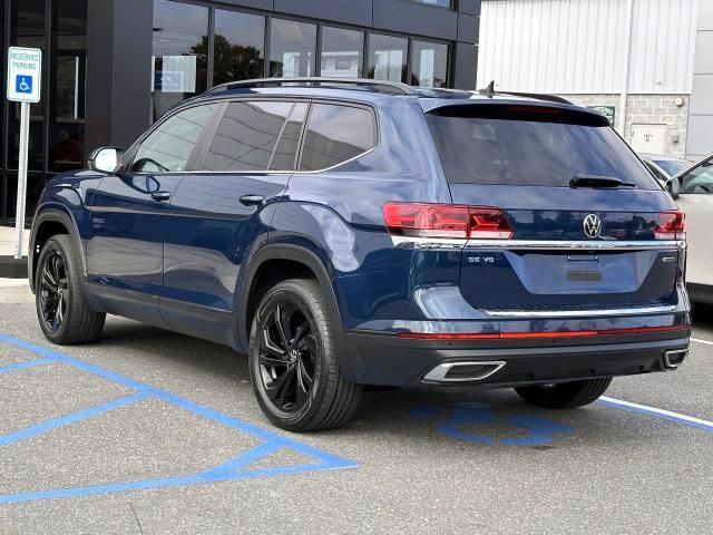 2022 Volkswagen Atlas 3.6L V6 SE Technology