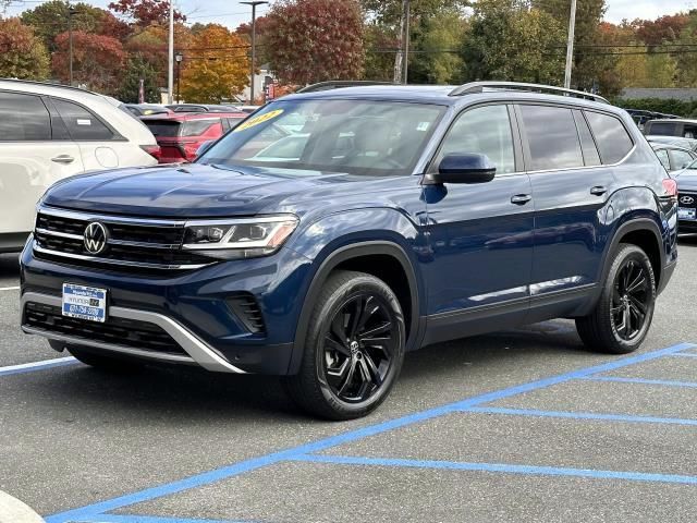 2022 Volkswagen Atlas 3.6L V6 SE Technology