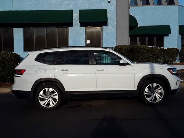 2022 Volkswagen Atlas 3.6L V6 SE Technology