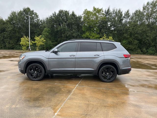 2022 Volkswagen Atlas 3.6L V6 SE Technology