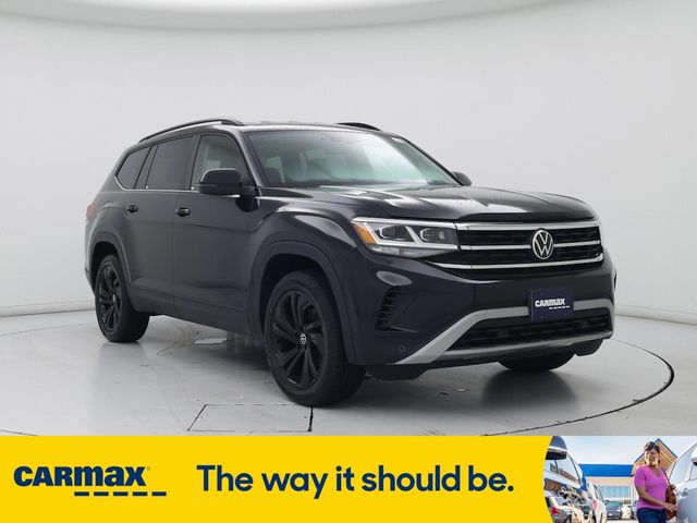2022 Volkswagen Atlas 2.0T SE Technology