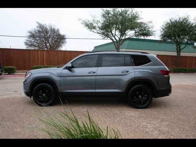 2022 Volkswagen Atlas 3.6L V6 SE Technology