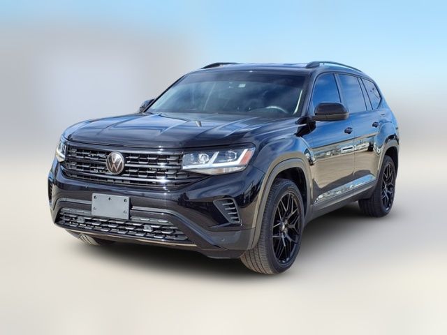 2022 Volkswagen Atlas 3.6L V6 SE Technology