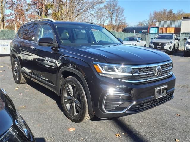 2022 Volkswagen Atlas 3.6L V6 SEL R-Line