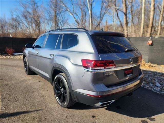 2022 Volkswagen Atlas 3.6L V6 SE Technology