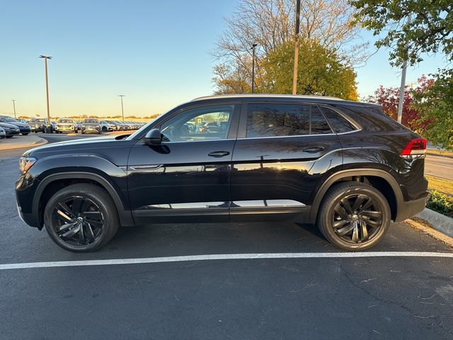 2022 Volkswagen Atlas Cross Sport 2.0T SE