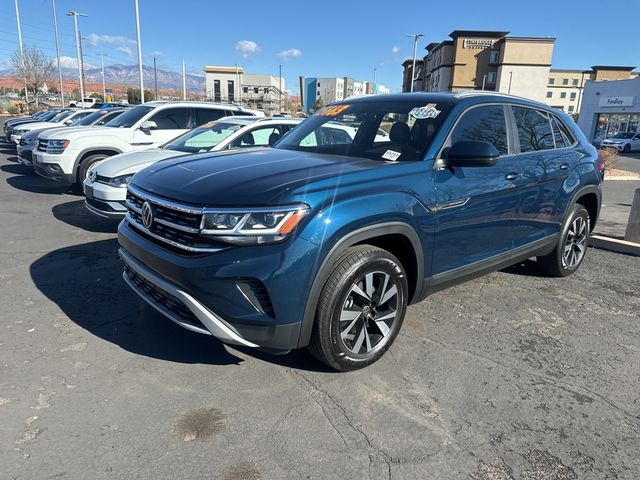 2022 Volkswagen Atlas Cross Sport 2.0T SE