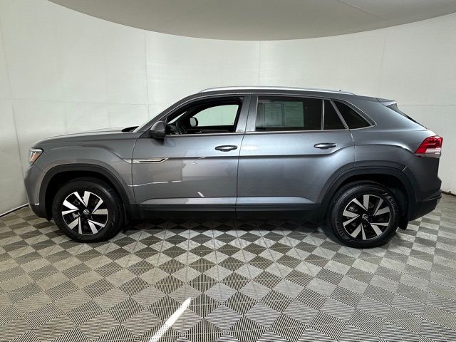 2022 Volkswagen Atlas Cross Sport 2.0T SE